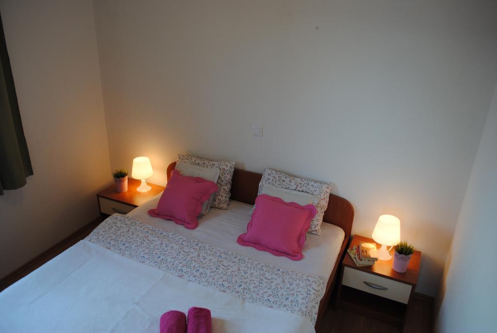 Mime Apartment *